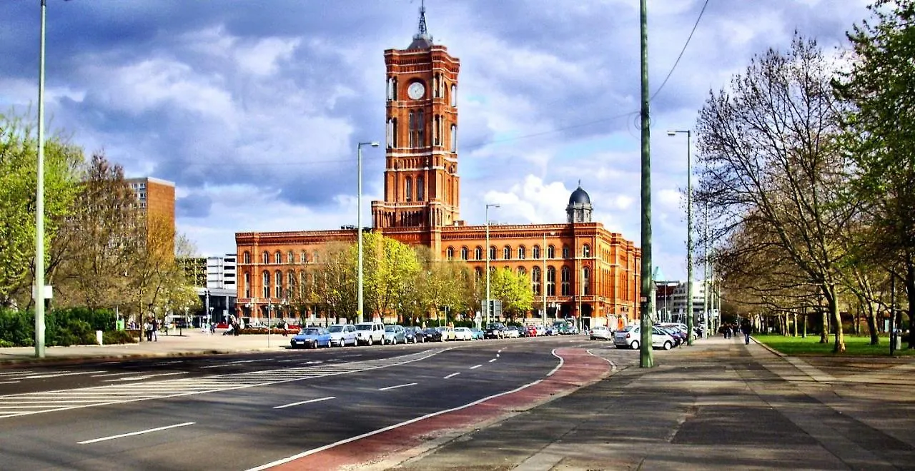 Daire Apartment&Rooms Near Brandenburg Gate Berlin Almanya